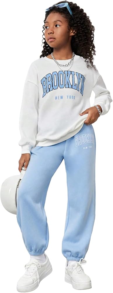 WDIRARA Girl's 2 Piece Outfit Letter Graphic Print Round Neck Long Sleeve Sweatshirt and Sweatpants Set