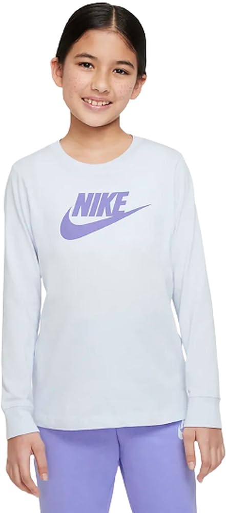 Nike Girls' Sportswear Basic Futura Long Sleeve Graphic T-Shirt (X-Large, Football Grey)