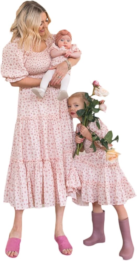 Mommy and Me Dresses Boho Floral Family Matching Outfits Summer Ruffle Maxi Dress Puff Short Sleeve A Line Long Dress