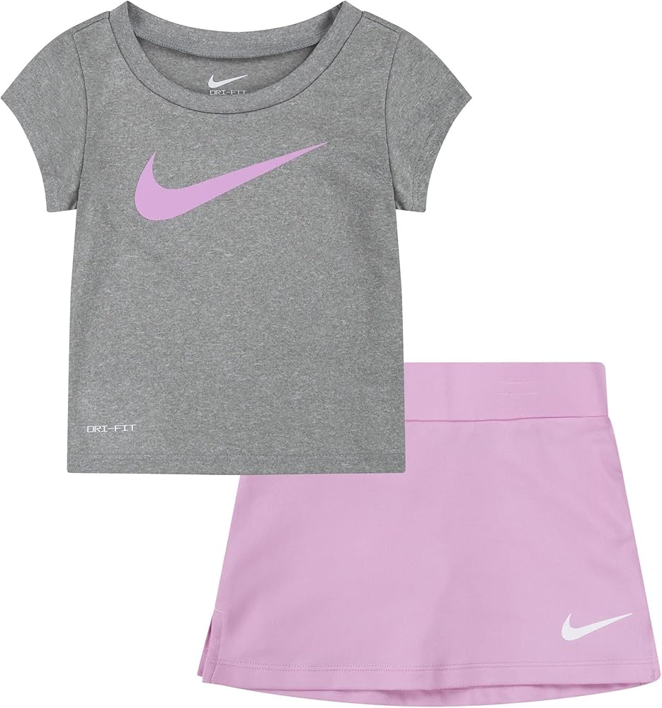 Nike Little Girls' Swoosh Dri Fit T-Shirt And Scooter 2 Piece Set