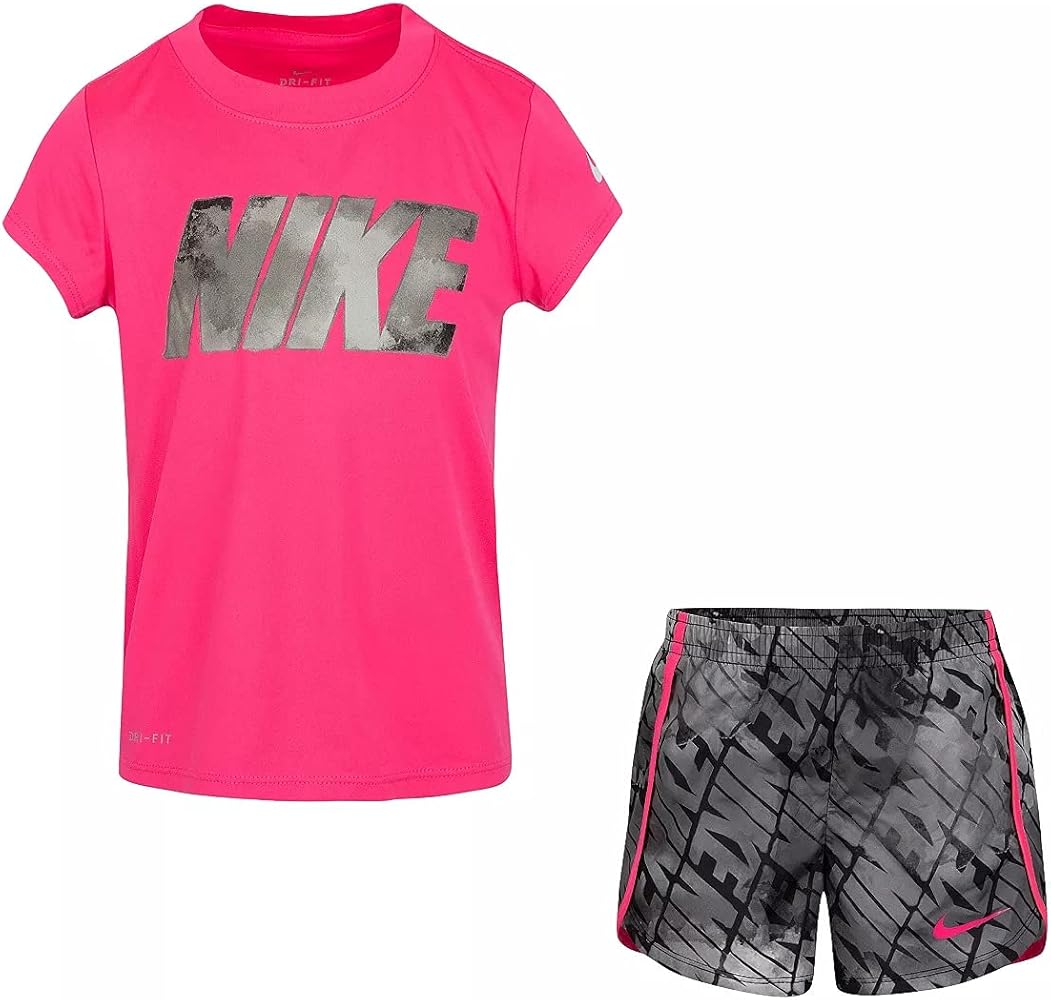 Nike Baby Girls' Graphic T-Shirt and Shorts 2-Piece Set